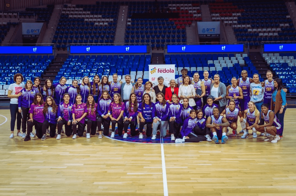 Justo homenaje al baloncesto femenino de Tenerife Grupo Fedola